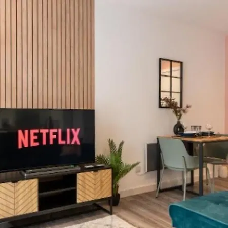 Cosy 1br Flat - Wifi - Town Center - Parking - For Long Bookings * Harrogate